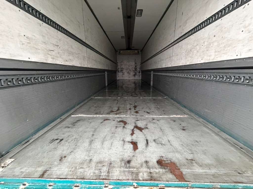 2016 Freezer Refrigerator Truck Hino Profia FW1EXEG - Image 10