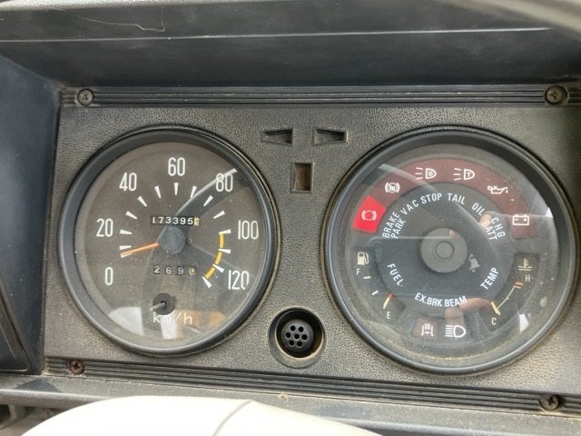 1981 Crane Truck Mitsubishi Fuso Canter K-FE111E - Image 10