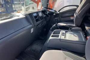 2013 Van Wing Isuzu Forward TKG-FRR90T2