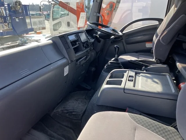 2013 Van Wing Isuzu Forward TKG-FRR90T2 - Image 8