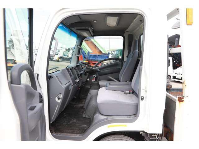 2016 Self Loader Isuzu Elf TRG-NLR85AN - Image 15