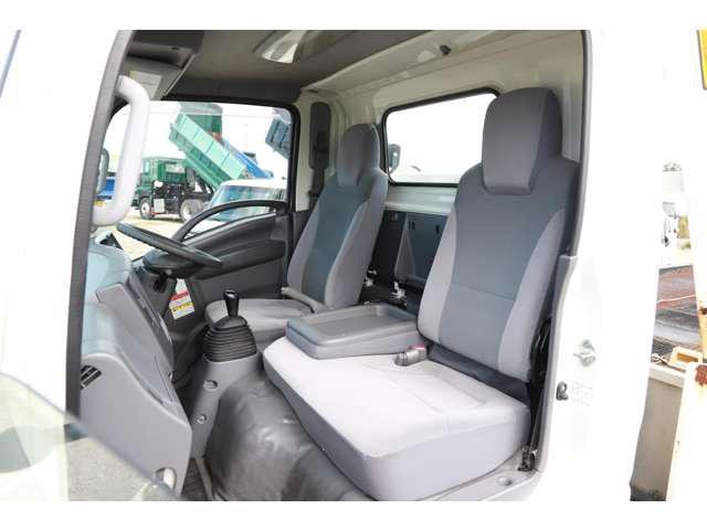 2016 Self Loader Isuzu Elf TRG-NLR85AN - Image 18