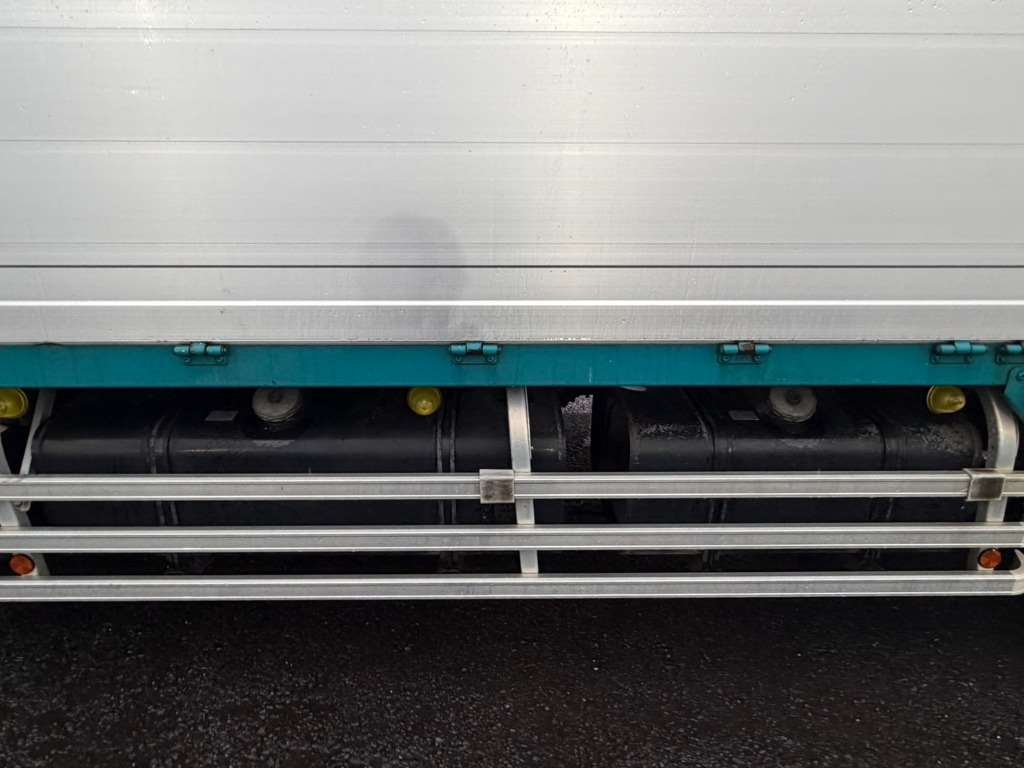 2016 Freezer Refrigerator Truck Hino Profia FW1EXEG - Image 19