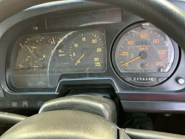 1998 Others Trucks Isuzu Giga KC-CYM82V2 - Image 9