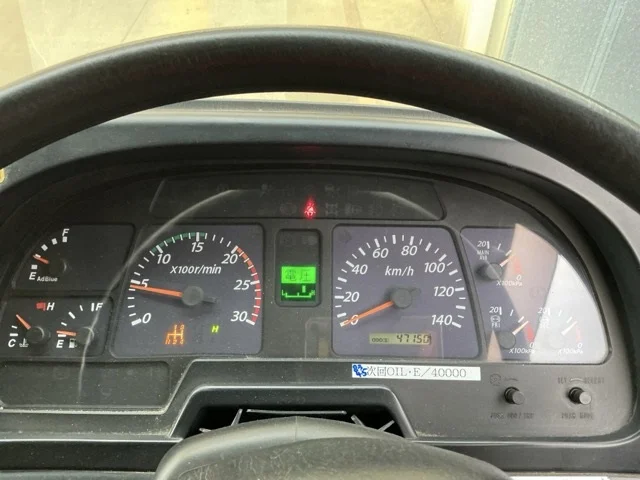 2013 Dump Tipper Truck Isuzu Giga QKG-CYZ77AM - Image 9