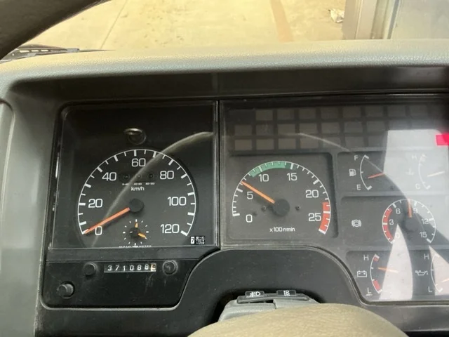 1995 Dump Tipper Truck Mitsubishi Fuso Great KC-FV419JD - Image 9