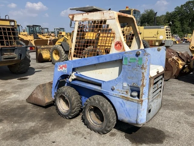 Skid Loader TCM 604 - Image 4