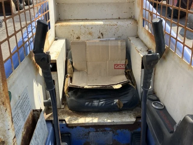 Skid Loader TCM 604 - Image 11