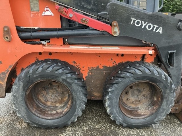 Skid Loader Toyota 5SDK6 - Image 8